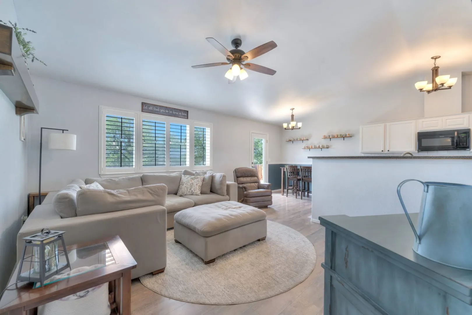Spotless Ranch Style Home With Open Floor Plan Spotless Ranch Style Home With Open Floor Plan