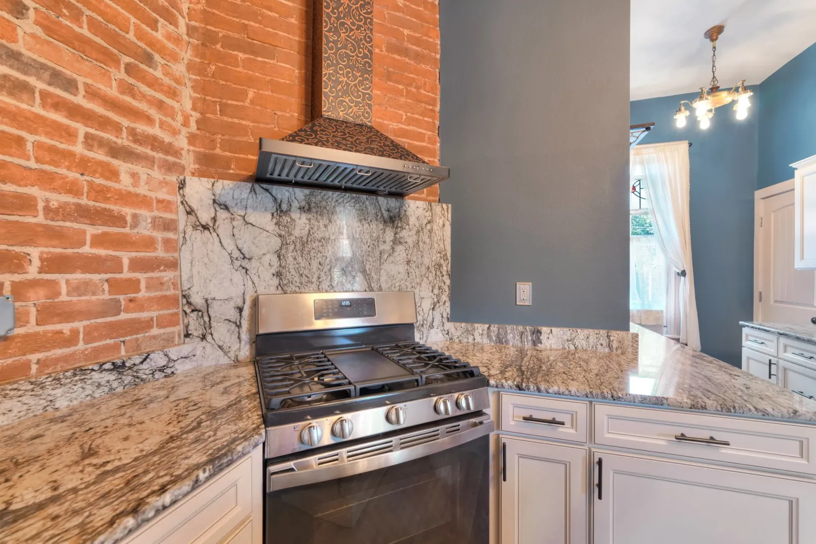 Classic, Queen Anne Era Home in the Heart of Canon City! Classic, Queen Anne Era Home in the Heart of Canon City!
