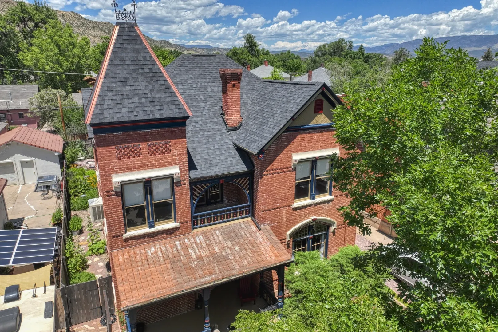 Classic, Queen Anne Era Home in the Heart of Canon City! Classic, Queen Anne Era Home in the Heart of Canon City!
